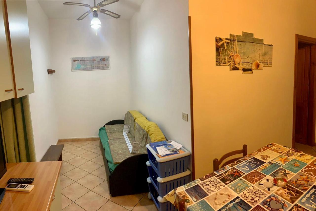 Appartamento Al Centro Di Ustica Isola di Ustica Exterior foto